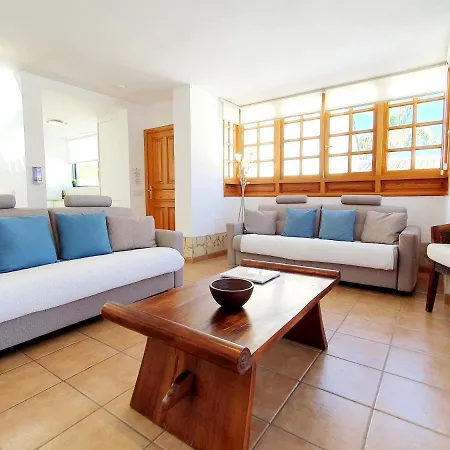 Casa Libra אדחה