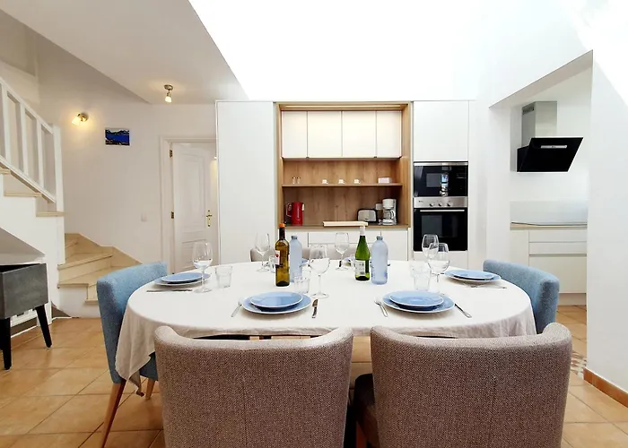 Casa Libra * 阿德耶